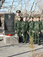 Памятник начальнику разведки 64-го Мангутского кавалерийского пограничного отряда капитану Шумилову К.Г., Россия, Забайкальский край, Кыринский район, село Кыра