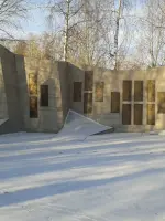 Мемориальный комплекс в парке "Троя" г. Красноярска, Свободный проспект