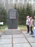 Памятник защитникам неба Заполярья, Кольский проспект