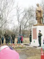Обелиск славы с.Глинское, улица 8 Марта