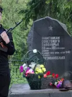 
        
        Защитникам Советского Заполярья, улица Сухачёва