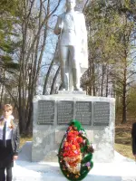 Памятник воинам-землякам, погибшим на фронтах Великой Отечественной войны, Россия, Республика Бурятия, Кабанский район, село Большая Речка