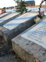 Братская могила советских воинов, погибших в годы Великой Отечественной войны (1941-1945 гг.) г.Олонец, ул.Комсомольская, А-130