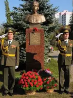 Памятник Рыбалко Ивану Игнатьевичу, улица Правды
