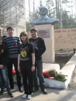 Бюст командира танкового корпуса Алексеева Василия Михайловича, Россия, Пермь, Дзержинский район, микрорайон Железнодорожный, Хабаровская улица
