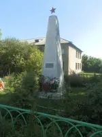 Памятник павшим в годы ВОВ, Центральная улица