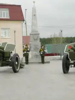 Памятник землякам - Героям Советского Союза, Россия, Свердловская область, поселок городского типа Белоярский