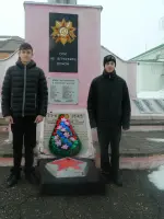 Памятник погибшим воинам, Р-187