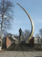 Мемориал славы авиаторам-североморцам, погибшим в море в годы войны, Россия, Мурманская область, поселок городского типа Сафоново