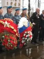 Воинское захоронение, Россия, Санкт-Петербург, поселок Металлострой