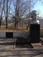 Бюст санинструктора А.А.Серебровской, Россия, Калининградская область, Балтийск