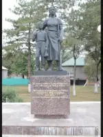 Памятник "Фронтовой вдове и матери солдата", Россия, Ростовская область, Песчанокопский район, село Песчанокопское