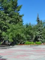 Мемориал уралмашевцам, погибшим в годы Великой Отечественной войны, Россия, Свердловская область, Екатеринбург, микрорайон Уралмаш, бульвар Культуры