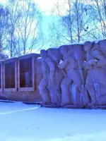 Мемориальный комплекс воинам-визовцам, улица Кирова
