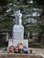Братская могила в д. Краснополье Кимовского района Тульской области, Россия, Тульская область, Кимовский район, село Краснополье