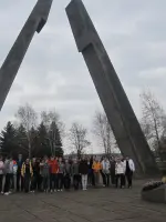 Памятник-мемориал погибшим воинам-добровольцам 110-й и 113-й ополченских дивизий Куйбышевского и Фрунзенского районов Москвы, Россия, Калужская область, Боровский район, деревня Добрино