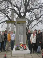 Памятный знак, воинам погибшим на рубеже 71 км калужского шоссе, Россия, Калужское шоссе