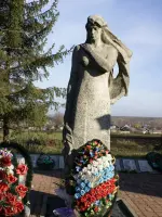 Памятник погибшим землякам «Скорбящая мать», Россия, Белгородская область, Ракитянский район, село Бобрава