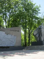 Монумент Воинской Славы в п. Медведево, улица Медведево