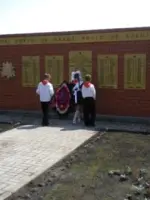 Памятник Воинской славы, Школьная улица