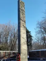 
        
      Работникам ГКНПЦ имени М.В.Хруничева, Новозаводская улица