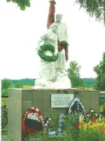 Братская могила в деревне Екатериновка, Россия, Калужская область, Жуковский район, деревня Екатериновка