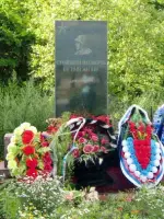 Братская могила в деревне Раденки, Россия, Калужская область, Жуковский район, деревня Раденки