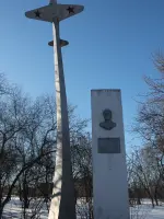 Памятник герою-летчику Советского Союза А.В. Оборину, Россия, Пермский край, Нытва