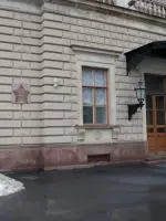 ЛЕНИНГРАДСКИЕ ОПОЛЧЕНЦЫ, Исаакиевская площадь