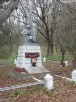 Памятник работникам карьеров г. Змейка, погибшим в войне 1941-1945 гг., Россия, Ставропольский край, Минераловодский район, поселок Новотерский