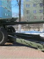 Площадь Героев, бульвар Мира