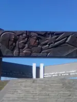 
        В память о подвиге минераловодских разведчиков группы «Месть»
      , Россия, Ставропольский край, Минераловодский район, хутор Красный Пахарь