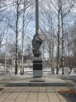 Памятник рабочим-искожевцам, погибшим на фронтах Великой Отечественной войны 1941-1945 годов, улица Карла Маркса