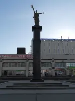 Монумент в честь 50-летия Победы в Великой Отечественной войне, Ульяновский проспект