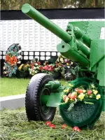 Обелиск Славы, улица Победы