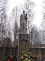 Памятник землякам, не вернувшимся с фронта, Молодёжная улица