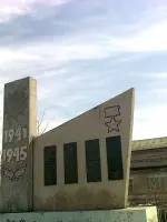 Памятник землякам, погибшим в годы Великой Отечественной войны 1941-1945 годов, Россия, Приморский край, Пожарский район, село Федосьевка
