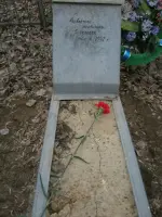 Братская могила, Школьная улица