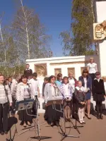 Памятник павшим воинам-землякам п. Красная Поляна, Россия, Оренбургская область, Новосергиевский район, поселок Красная Поляна
