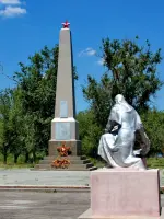 Мемориал павшим воинам - село Романовка, Сальского района Ростовской области, Россия, Ростовская область, Сальский район, село Романовка