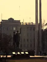 Памятник на площади Победы защитникам города Тулы в годы Великой Отечественной войны, Россия, Тула, Центральный район