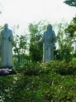 Мемориальный комплекс воинам-освободителям в хуторе Россошинском, Россия, Ростовская область, Зерноградский район, поселок Россощинский 1-й