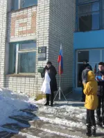 Памятная доска "Герой Советского Союза Шамшик Николай Ефимович, разведчик", Россия, Волгоградская область, Руднянский район, поселок Лемешкино, ул. Кирова