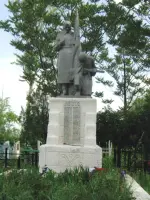 Братская могила, Дачная улица