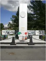 Памятник жителям поселка Каз, погибшим в годы Великой Отечественной войны, Россия, Кемеровская область, Таштагольский район, поселок городского типа Каз