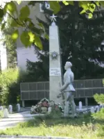 Памятник жителям поселка Мундыбаш, погибшим в годы Великой Отечественной войны, Россия, Кемеровская область, Таштагольский район, поселок городского типа Мундыбаш