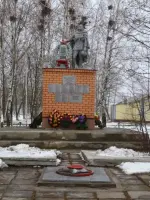 Братская могила солдат Красной Армии, Россия, Курская область, Тимский район, поселок городского типа Тим