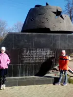 Памятник танкистам, улица Двор Пролетарки