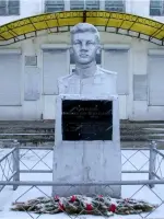 Памятник Кеше Куимову, Советская улица
