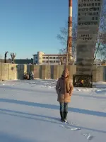 Памятник у площади акционерного общества «Первоуральский Новотрубный завод», улица Торговая